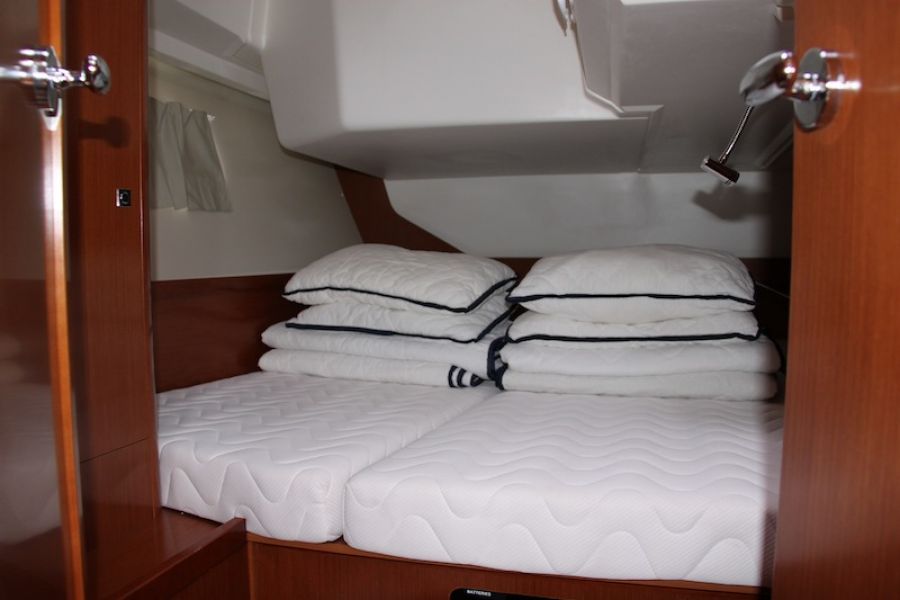 Oceanis 45