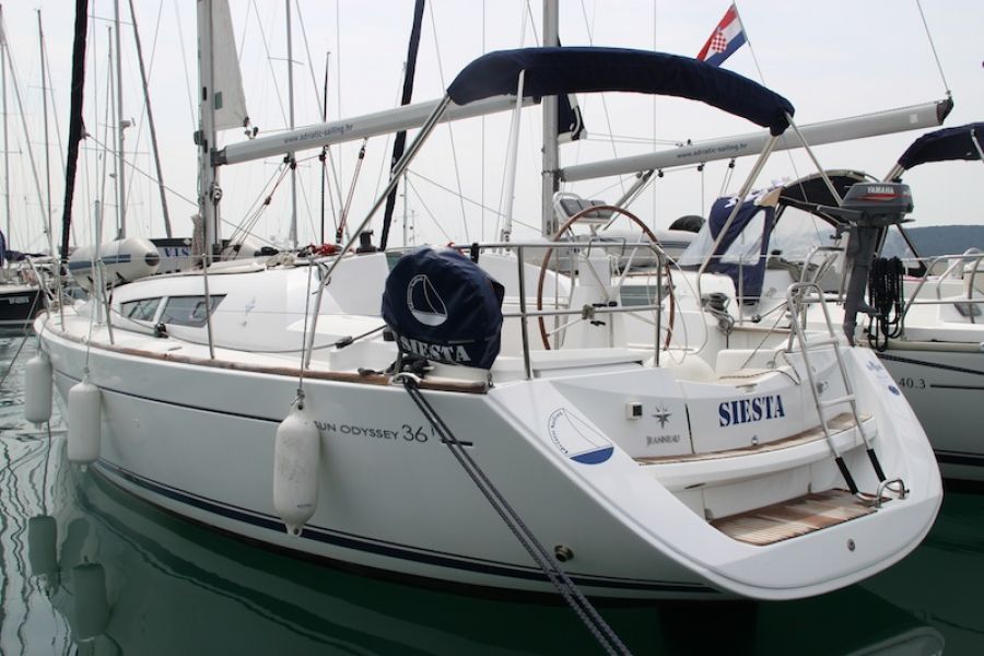 Sun Odyssey 36i