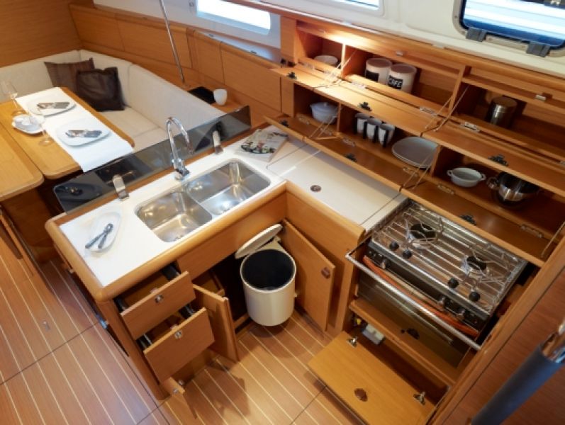 JEANNEAU SO 379