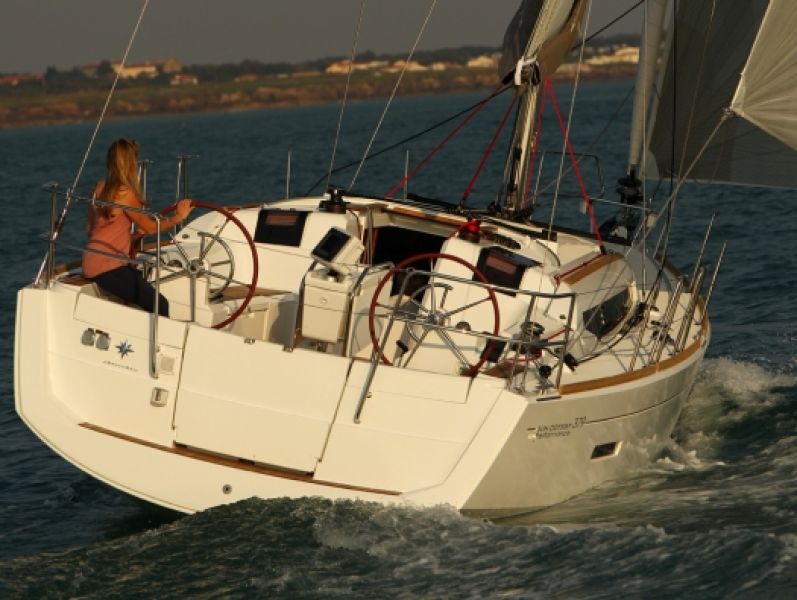 JEANNEAU SO 379