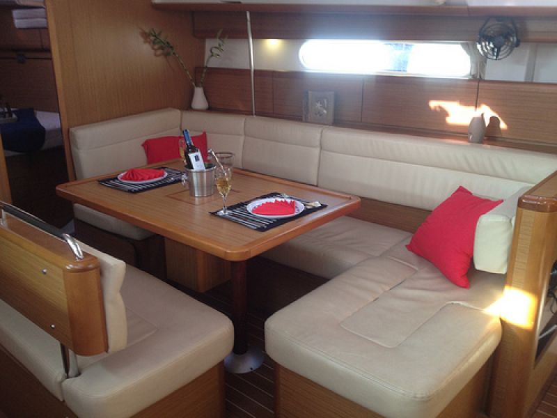 Sun Odyssey 42i (2008)