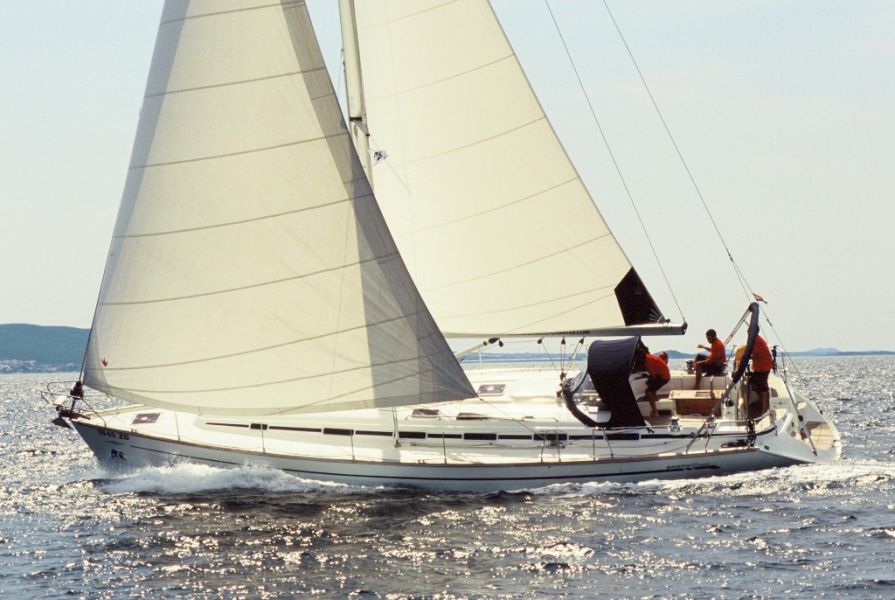 Bavaria 49 BT 05