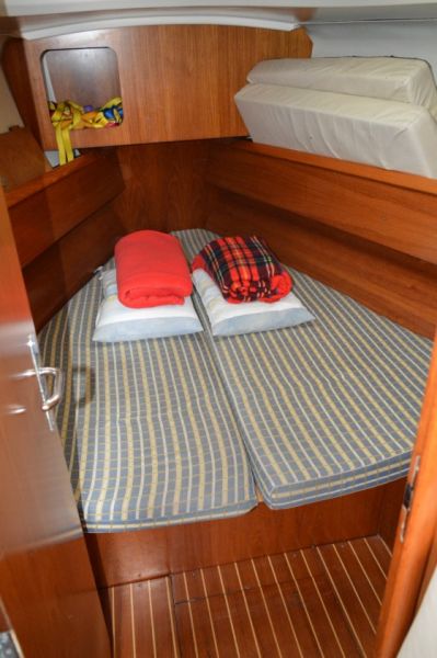 Sun Odyssey 35