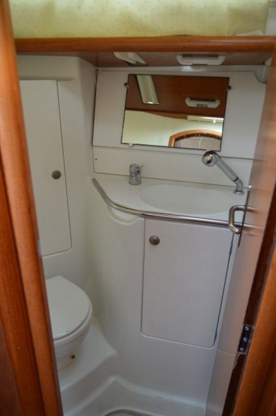 Sun Odyssey 35