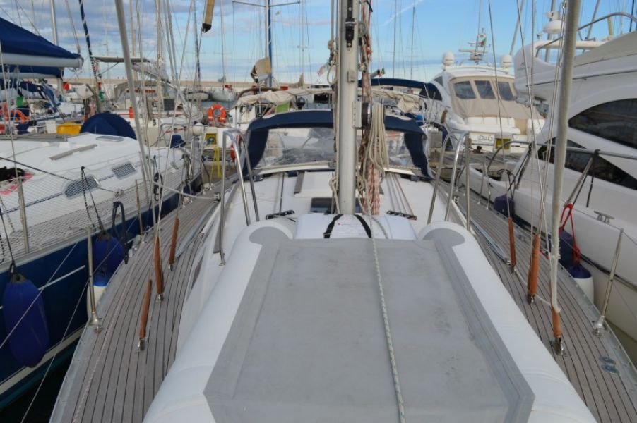 Sun Odyssey 42