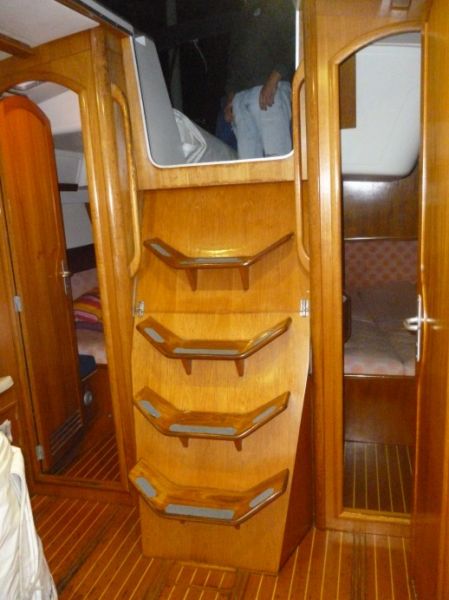 Sun Odyssey 42