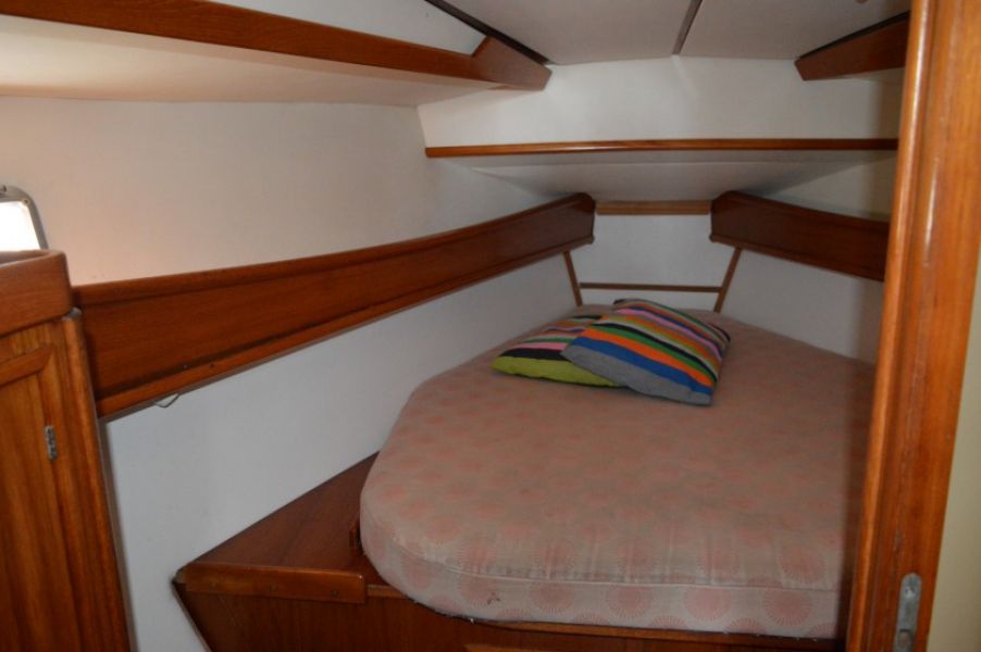Sun Odyssey 42