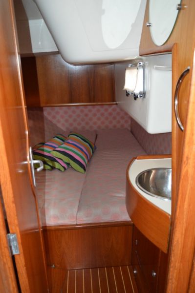 Sun Odyssey 42