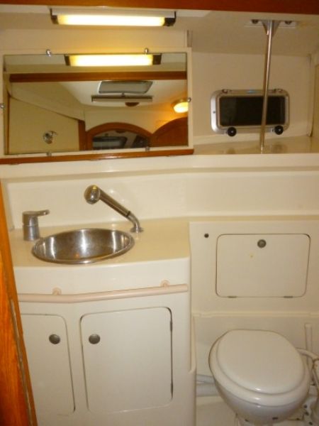 Sun Odyssey 42