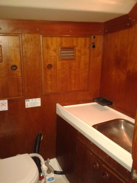 Swan 39
