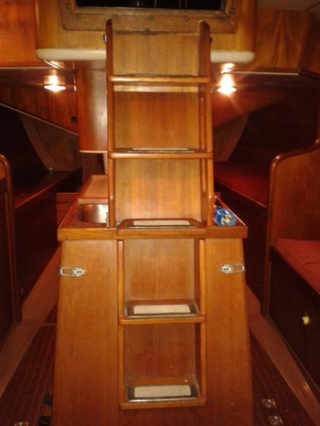 Swan 39