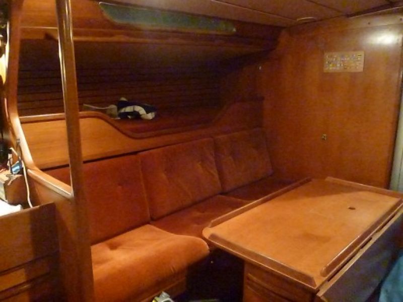 Swan 39