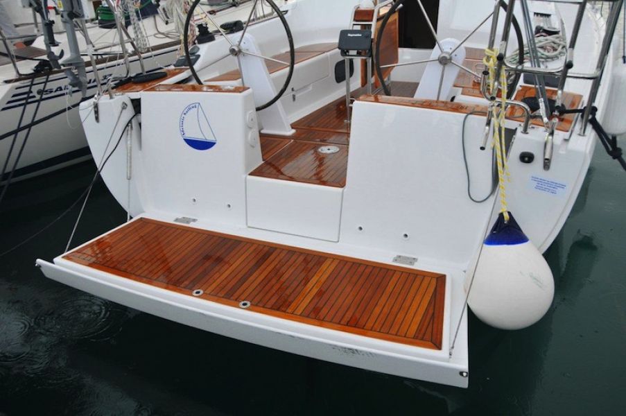 Hanse 345 