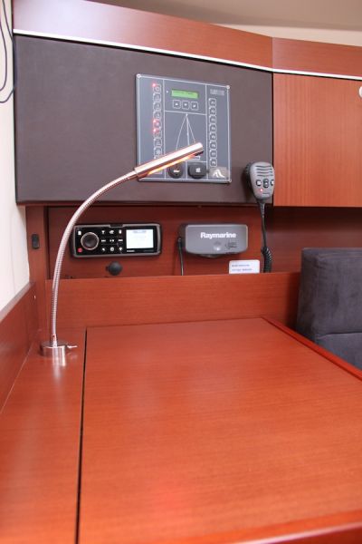 Hanse 345 