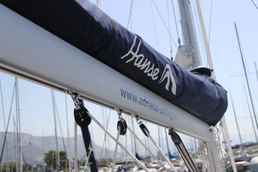 Hanse 345 