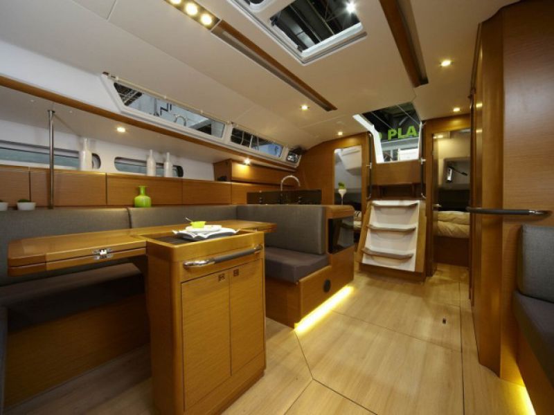 SUN ODYSSEY 439  4 Cabines