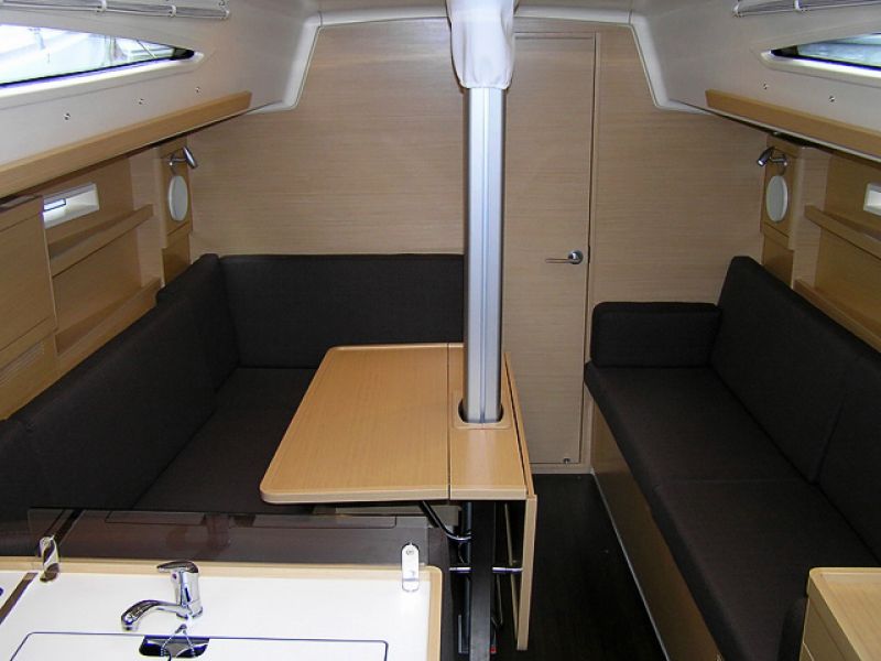 Elan 350