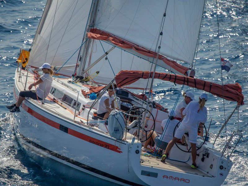 Salona 38