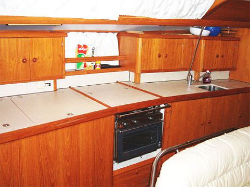 Sun Odyssey 452