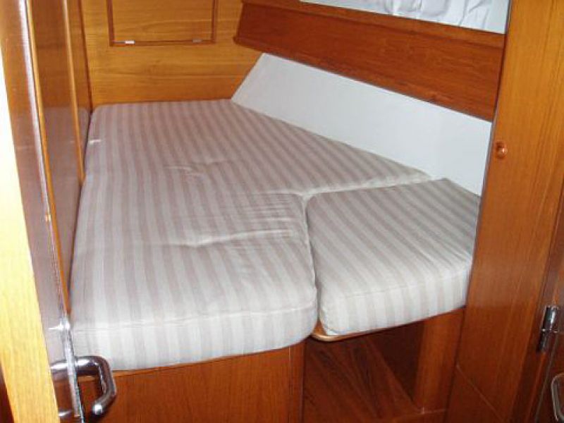 Sun Odyssey 452