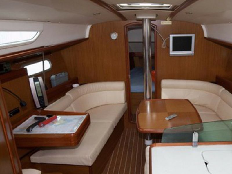 Sun Odyssey 39i