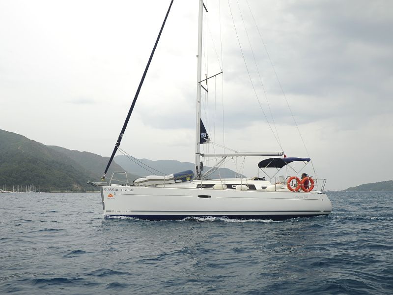 OCEANIS 34 (3 CAB)