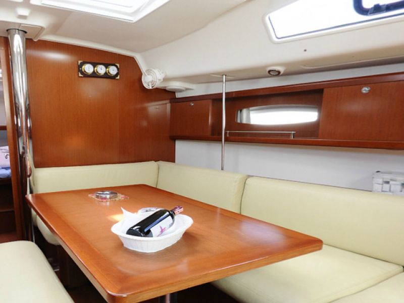 Oceanis 40