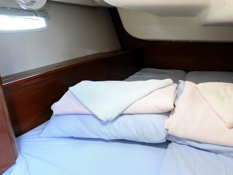 Oceanis 40