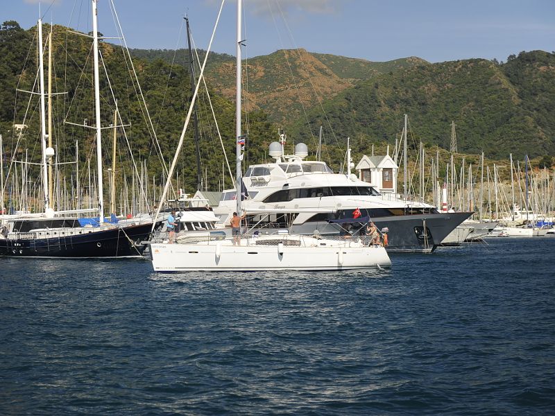 Oceanis 43