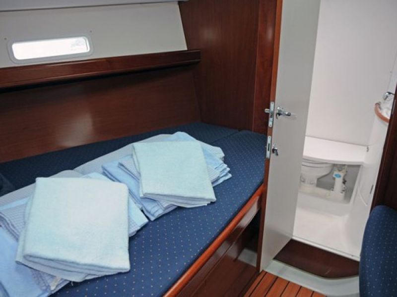Oceanis 393