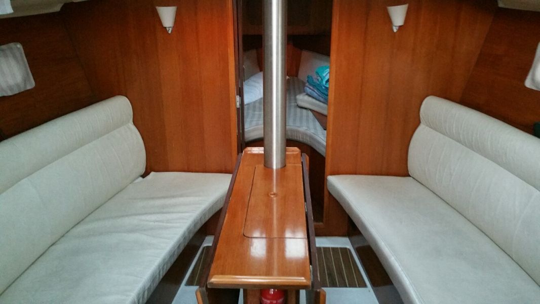 Sun Odyssey 32