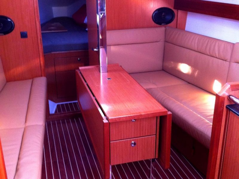 Bavaria 32 Cruiser