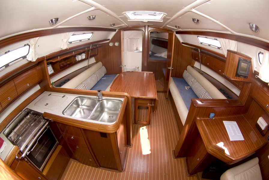 Bavaria 36 05