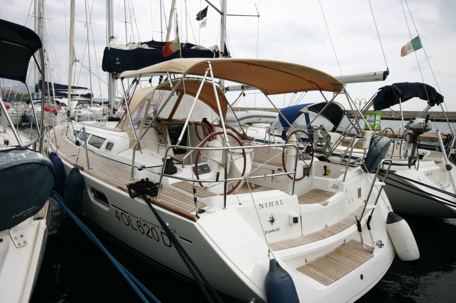 Sun Odyssey 42i