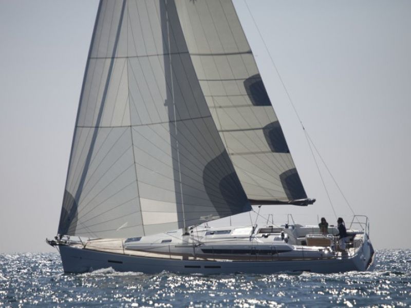 Sun Odyssey 439