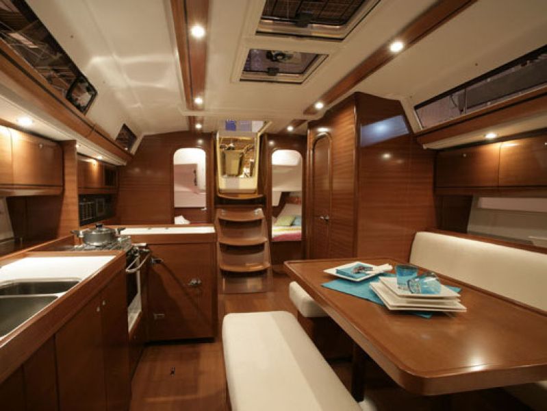 Dufour 405