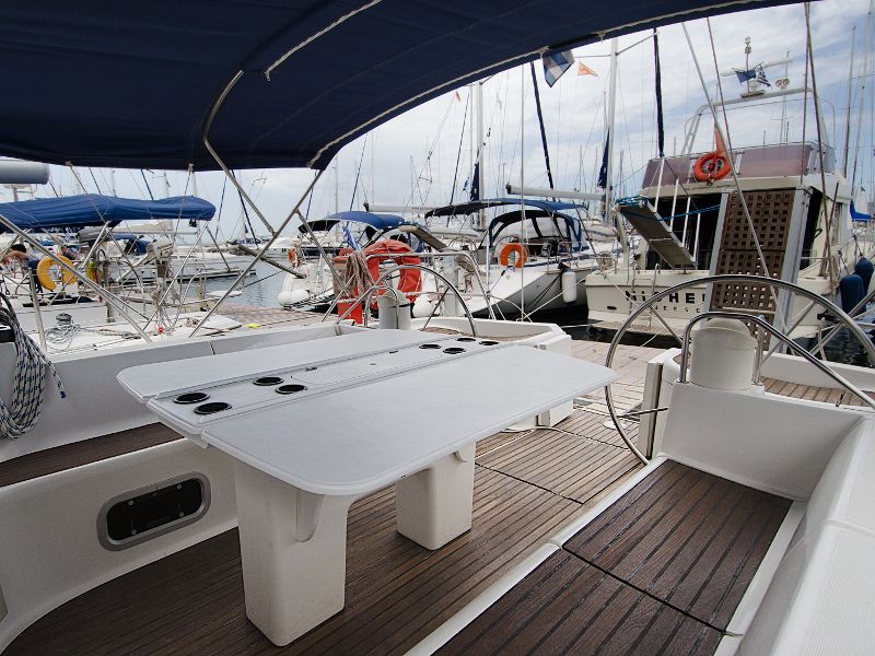Sun Odyssey 452