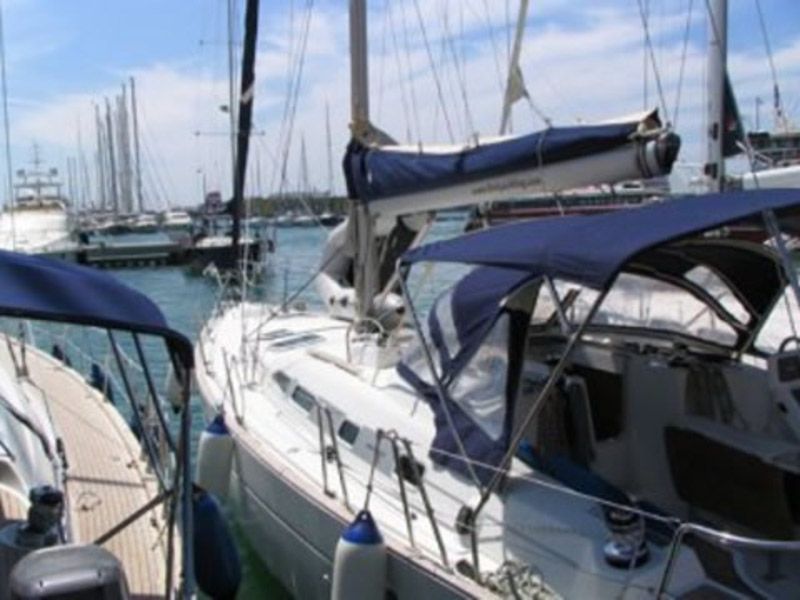 Oceanis 423