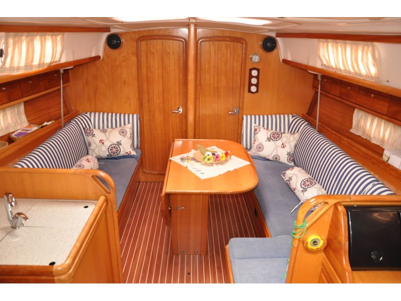 Bavaria 37 Cruiser