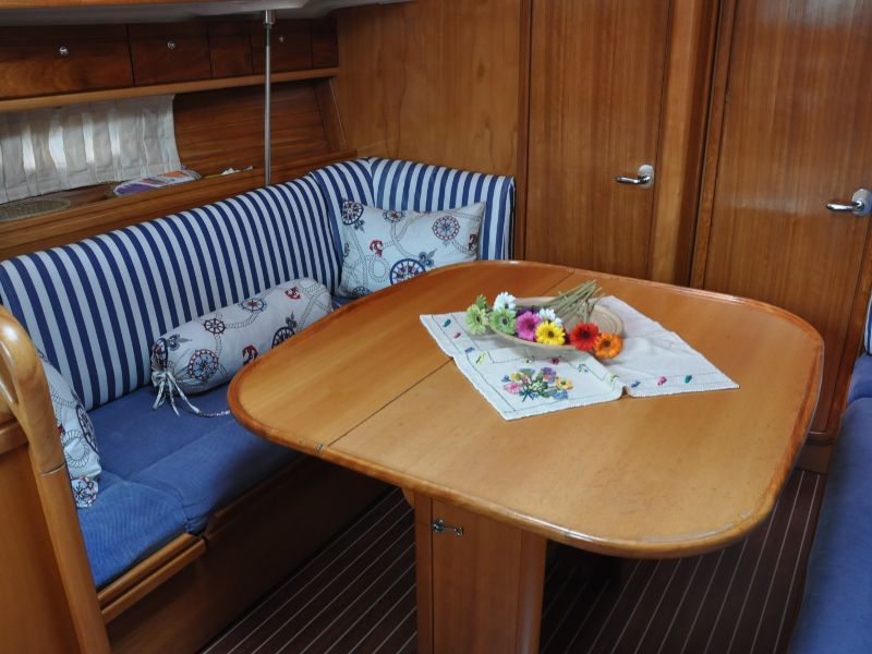 Bavaria 37 Cruiser