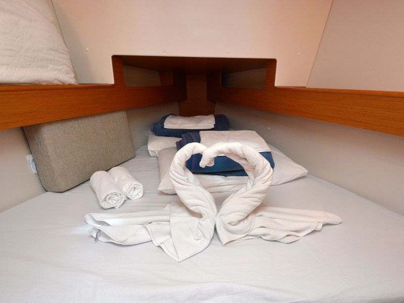 Sun Odyssey 33i