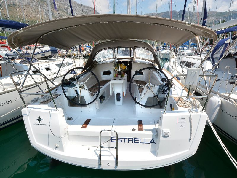 Sun Odyssey 349