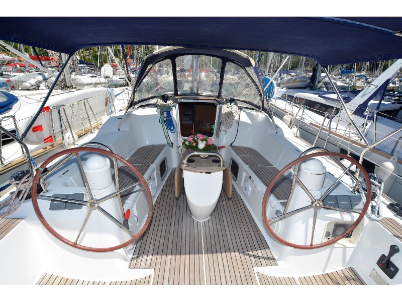 Sun Odyssey 42i