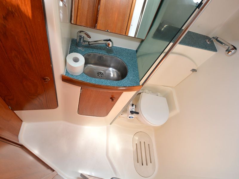 Sun Odyssey 43