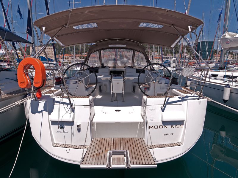 Sun Odyssey 439
