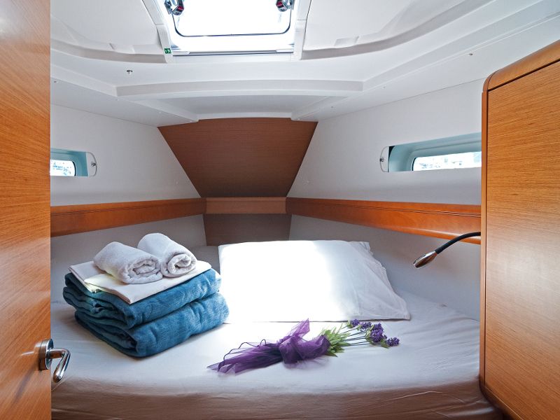 Sun Odyssey 439