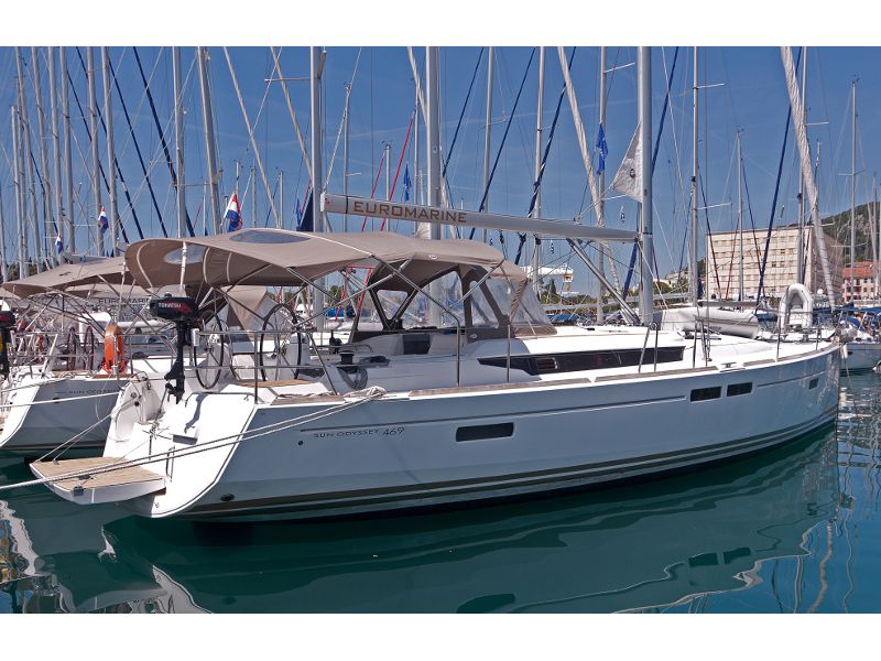 Sun Odyssey 469