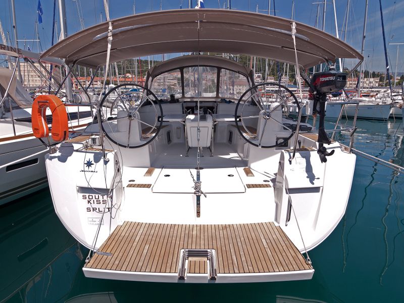 Sun Odyssey 469