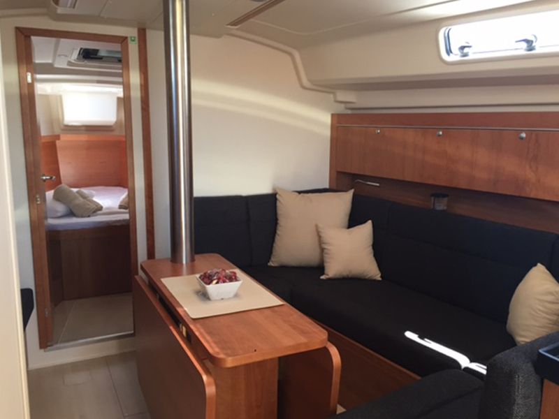 Hanse 415