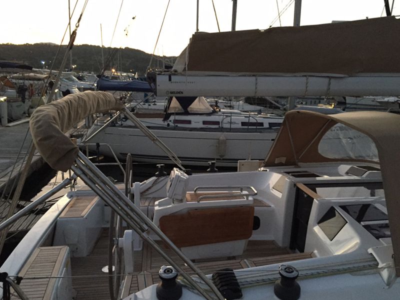 Hanse 415